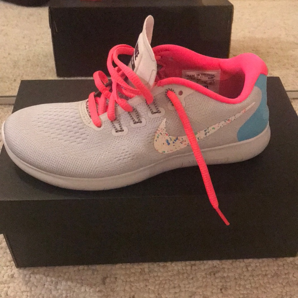 BNIB Custom Nike Free Nike ID